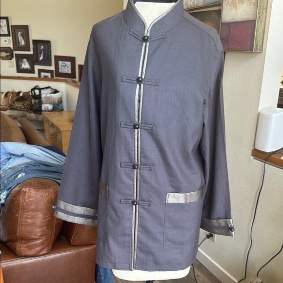 Asian Gray Mandarin Collar Jacket light weight medium - Picture 2 of 10